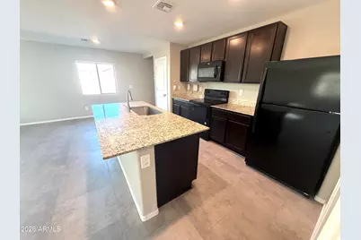 4019 N Honeysuckle Court, Casa Grande, AZ 85122 - Photo 2