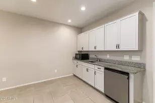 7732 W Agora Ln, Phoenix, AZ 85043 - Photo 12