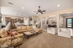 12498 W Palo Brea Ln, Peoria, AZ 85383 - Photo 10