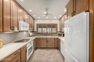 4748 N 75th Pl, Scottsdale, AZ 85251 - Photo 12