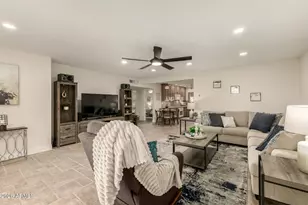 4748 N 75th Pl, Scottsdale, AZ 85251 - Photo 10