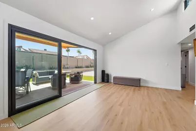 5449 E Cambridge Avenue, Phoenix, AZ 85008 - Photo 18