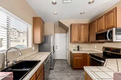 9558 N 82nd Glen, Peoria, AZ 85345 - Photo 14