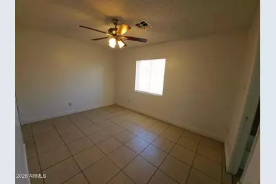 1817 N 46th Drive, Phoenix, AZ 85035 - Photo 10