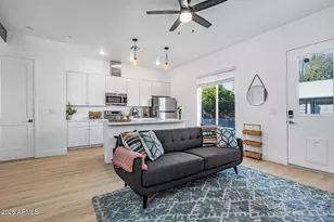 1247 E Colter St, Phoenix, AZ 85014 - Photo 12