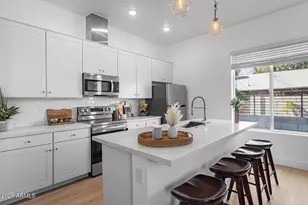 1247 E Colter St, Phoenix, AZ 85014 - Photo 8