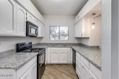 1287 N Alma School Road #Unit 113, Chandler, AZ 85224 - Photo 8