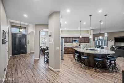 22311 N 65th Avenue, Glendale, AZ 85310 - Photo 8