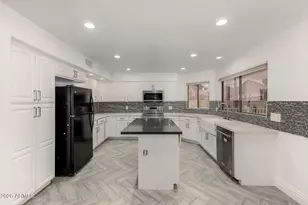 16236 N 51st St, Scottsdale, AZ 85254 - Photo 14