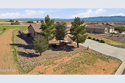 6592 E Saddlehorn Circle, Hereford, AZ 85615 - Photo 38