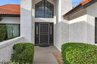 1960 E Krista Way, Tempe, AZ 85284 - Photo 2
