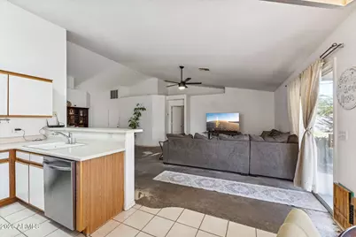 535 N Bailey Circle, Mesa, AZ 85207 - Photo 8