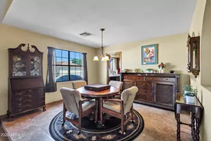 12843 S 42nd St, Phoenix, AZ 85044 - Photo 8