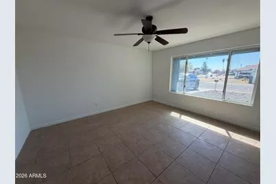 7602 W College Drive, Phoenix, AZ 85033 - Photo 8