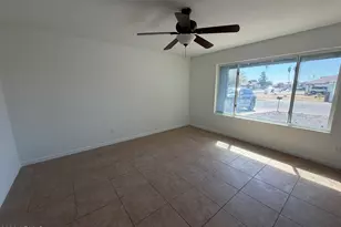 7602 W College Dr, Phoenix, AZ 85033 - Photo 8