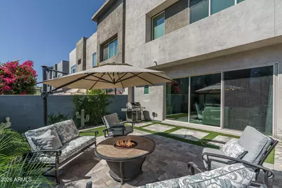 1963 W Desert Hollow Drive, Phoenix, AZ 85085 - Photo 30