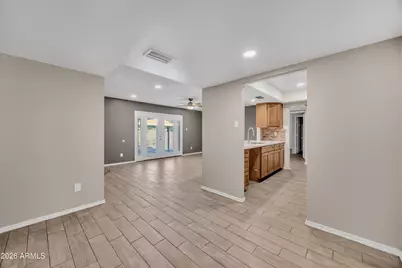 5754 N 47th Avenue, Glendale, AZ 85301 - Photo 10