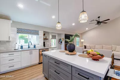 3637 W Kesler Lane, Chandler, AZ 85226 - Photo 12