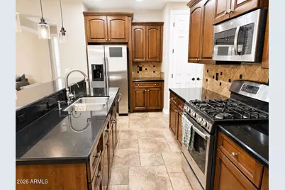 16146 W Devonshire Avenue, Goodyear, AZ 85395 - Photo 6