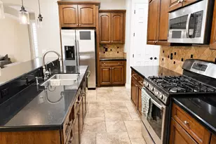 16146 W Devonshire Ave, Goodyear, AZ 85395 - Photo 6