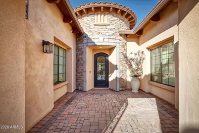 8925 E Rosedale Circle, Mesa, AZ 85207 - Photo 4