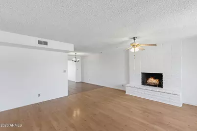 4955 W Golden Lane, Glendale, AZ 85302 - Photo 8