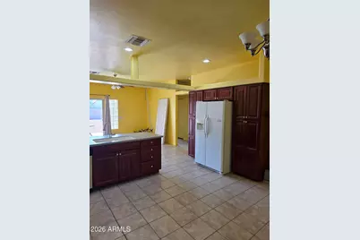 10259 W San Lazaro Drive, Arizona City, AZ 85123 - Photo 6