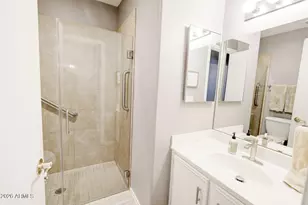 860 N McQueen Rd, Chandler, AZ 85225 - Photo 14