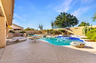 8004 W Donald Dr, Peoria, AZ 85383 - Photo 14