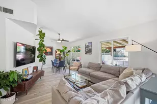 4302 E Acoma Dr, Phoenix, AZ 85032 - Photo 10