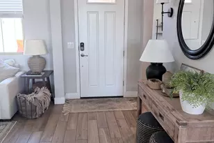 17417 W Surrey Dr, Surprise, AZ 85388 - Photo 4