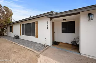 9829 N 4th Ave, Phoenix, AZ 85021 - Photo 2