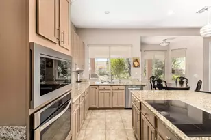 22256 N 55th St, Phoenix, AZ 85054 - Photo 16