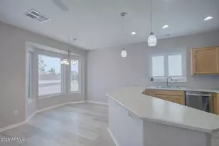 22811 N Wagon Wheel Dr, Sun City West, AZ 85375 - Photo 10