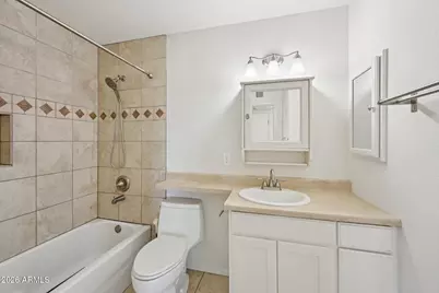 8401 E Wilshire Drive, Scottsdale, AZ 85257 - Photo 16