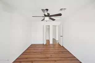 8401 E Wilshire Dr, Scottsdale, AZ 85257 - Photo 18