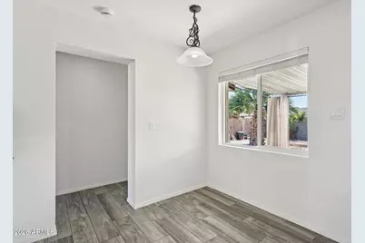 8401 E Wilshire Drive, Scottsdale, AZ 85257 - Photo 12