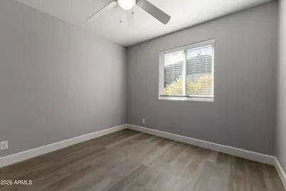 19818 N 5th Drive, Phoenix, AZ 85027 - Photo 12