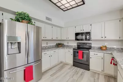 3820 S Acacia Court, Chandler, AZ 85248 - Photo 6