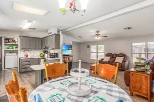 8601 N 103rd Ave, Peoria, AZ 85345 - Photo 4