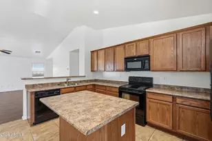 38676 N La Grange Ln, San Tan Valley, AZ 85140 - Photo 10