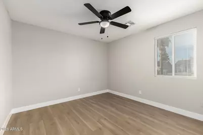 8733 W Turney Avenue, Phoenix, AZ 85037 - Photo 22