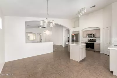 21922 N Dietz Drive, Maricopa, AZ 85138 - Photo 10