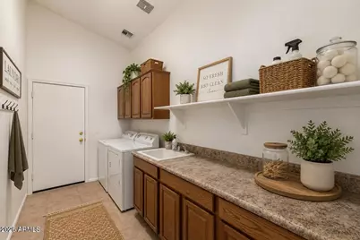 21922 N Dietz Drive, Maricopa, AZ 85138 - Photo 20