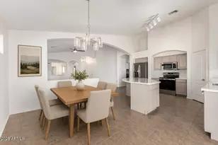 21922 N Dietz Dr, Maricopa, AZ 85138 - Photo 10