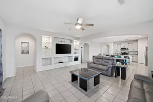 6686 W Pleasant Oak Ct, Florence, AZ 85132 - Photo 2