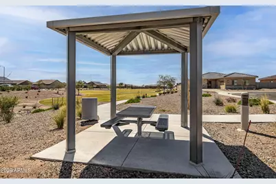 642 W Red Hawk Court, Casa Grande, AZ 85122 - Photo 6