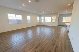 17624 W Lupine Ave, Goodyear, AZ 85338 - Photo 8