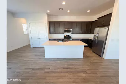 17624 W Lupine Avenue, Goodyear, AZ 85338 - Photo 2