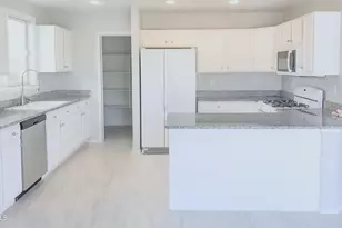 3560 N 292nd Dr, Buckeye, AZ 85396 - Photo 6